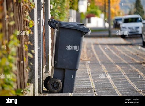 Raccolta Differenziata Residenziale Immagini E Fotografie Stock Ad Alta