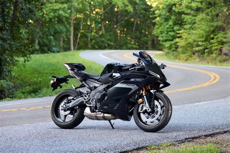 Yamaha R9 2025 Ficha Técnica Fotos Y Precio