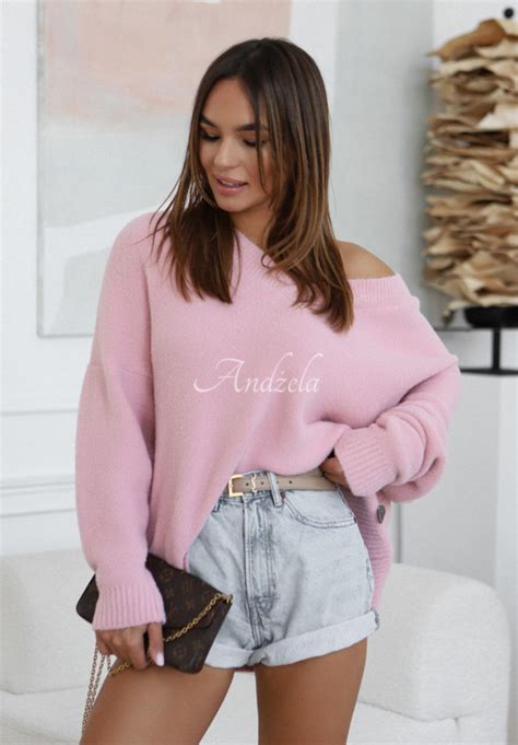 Sweter oversize z dekoltem Cocomore Marshmallow Touch pudrowy róż