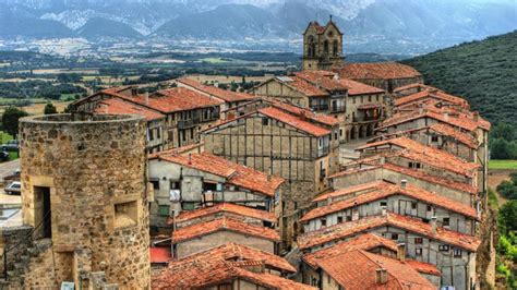 Esta es la ciudad más pequeña de España que deberías visitar una vez en