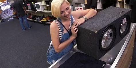 Bangbros Pawnshop Babe Fucked In Office By Bwc Boss After Cocksucking Tnaflix