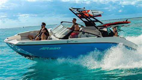 Best Runabouts Our Pick Of The Most Appealing Bowriders Under 25ft