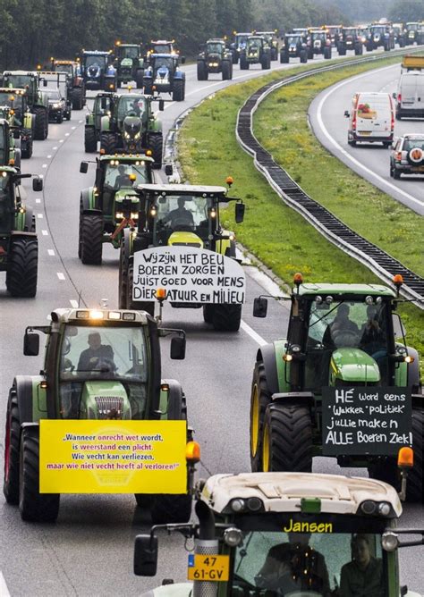 Dutch Farmers Begin Mass Protest Against Green Fascism