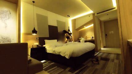 Big Tits Chinese Babe In Hotel