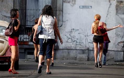 Ruta De La Prostitución En La Cdmx Entre Ladrillos