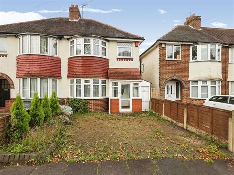 3 Bed Semi Detached House For Sale In Strathdene Road Birmingham West