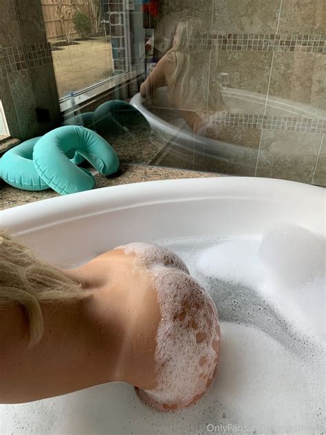 Courtney Ann Onlyfans Nude Photos Leaked Dirtyship