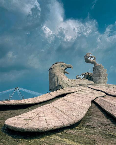 Jatayu World S Largest Bird Sculpture Themindcircle