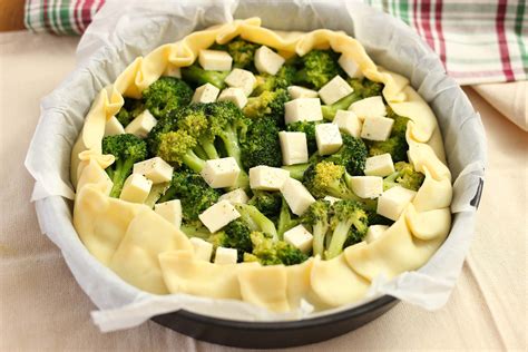 Torta Rustica Broccoletti E Mozzarella Ricetta Fatto In Casa Da Benedetta