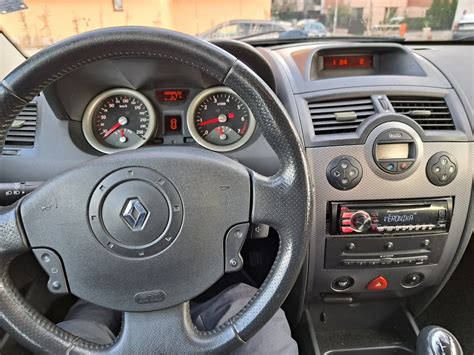 Renault Megane Меган 2 Комби ≫ 2005 • 3 400 лв. • ID: 37214054 | Auto.bg