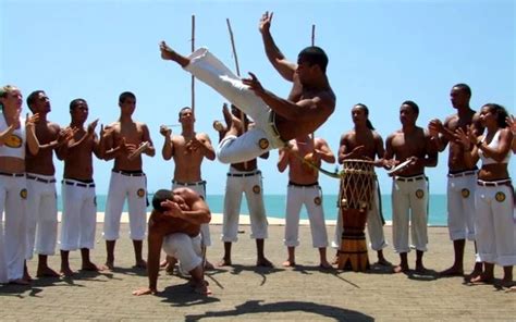 Dia do Capoeirista conheça 4 filmes que retratam sobre o tema O