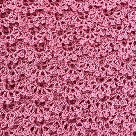 Damask Rose Skirt Patterns Hobbii