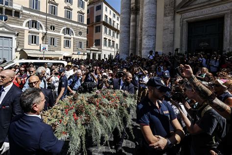 Funerali Michela Murgia A Roma Tutte Le Foto Oggi