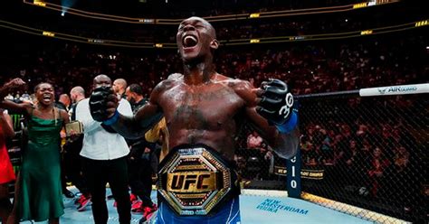 UFC 287 Israel Adesanya venció a Alex Pereira por KO y recuperó su título