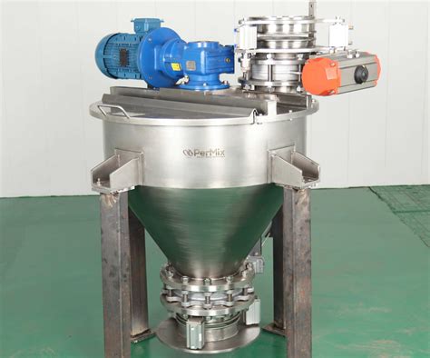 Versatile Blending Machine For Batch Mixing Of Free Flowing Powders