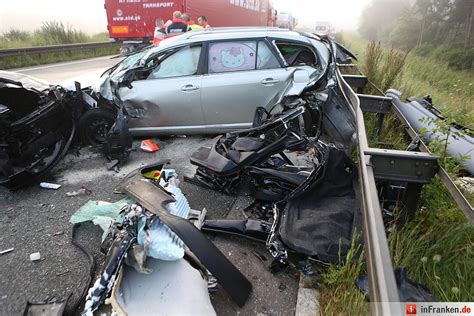 Drei Tote Nach Unfall Auf A Bei Altdorf Bildergalerie