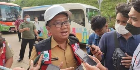 Dinas Lingkungan Hidup Jakarta Angkot 19 84 Ton Sampah Usai Misa Agung