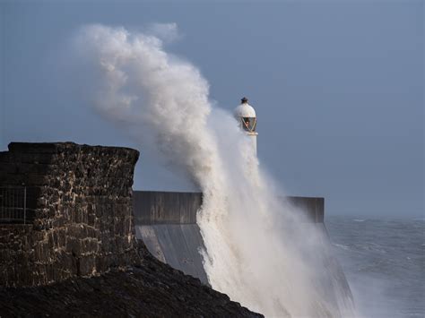 Porthcawl Lighthouse - Pentax User