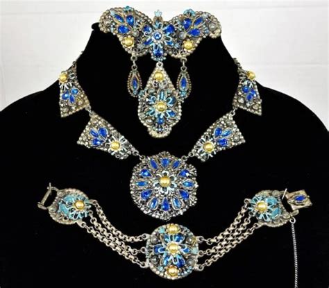 Most Valuable Vintage Costume Jewelry Value Guide