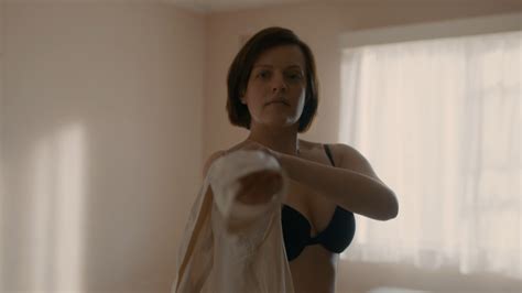 Watch Online Elisabeth Moss Top Of The Lake S E Hd P