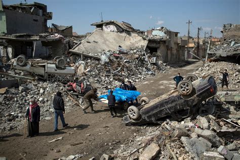 U S Investigating Mosul Strikes Said To Have Killed Up To 200