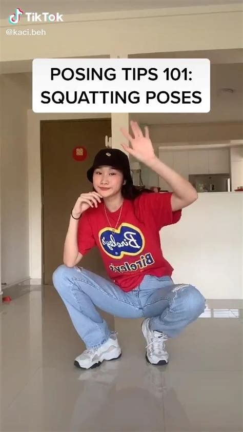 Squatting Poses By Kacibeh Video Photography Poses Fashion Poses Women Photography Poses