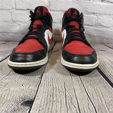 Nike Air Jordan 1 Mid White Black Red Bred Toe 554724 079 Mens Size 13 Ebay