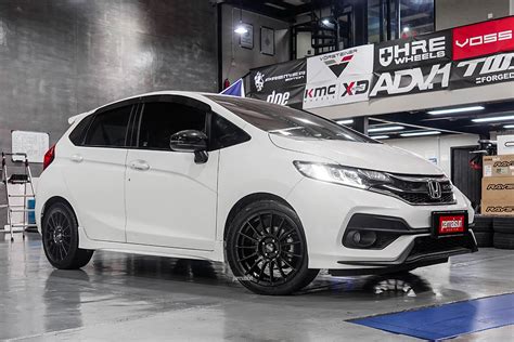 Permaisuri OZ Racing Superturismo LM With Honda Jazz GK5