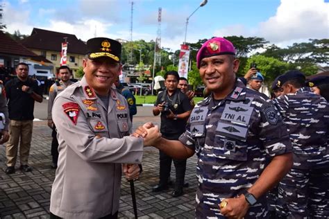 Tni Di Maluku Beri Kejutan Hut Bhayangkara Ke Klik Maluku