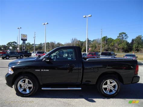 2009 Dodge Ram 1500 R T Regular Cab In Brilliant Black Crystal Pearl