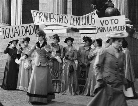 Pin De Cristina Rivas En PHOTOGRAPHY En 2022 Frases Feministas