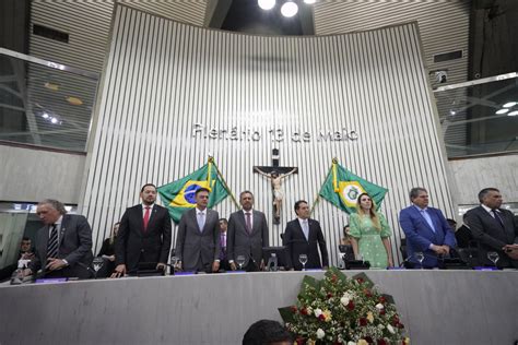 Governador Elmano De Freitas Entrega Mensagem Do Governo Na Assembleia