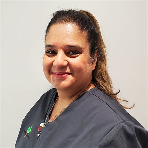 Asma Hussain Dentist Sonning Common Private Dentist Henley