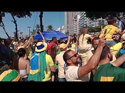 Praia de Copacabana RJ Manifestação pelo Estado Democrático de Direito