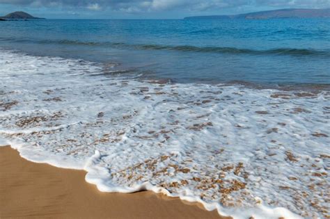 Premium Photo Blue Ocean Wave On Sandy Beach Beach In Sunset Summer