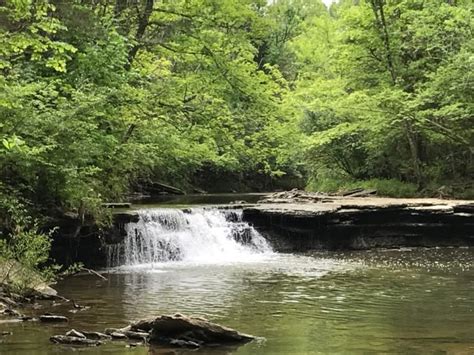 9 Best Hiking In Ohio With Waterfalls