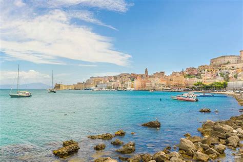 I borghi più belli d Italia per un weekend in primavera