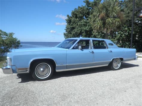 1978 Lincoln Continental Premier Auction