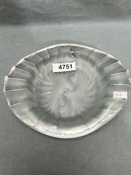 Lalique Crystal Ashtray Dixon S Auction At Crumpton