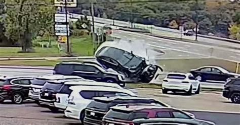 Dramatic Drunken Driving Crash In Wisconsin Caught On Camera Cbs