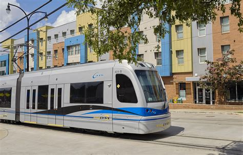 Siemens Mobility Battery Operated Streetcars Enter Revenue Service In