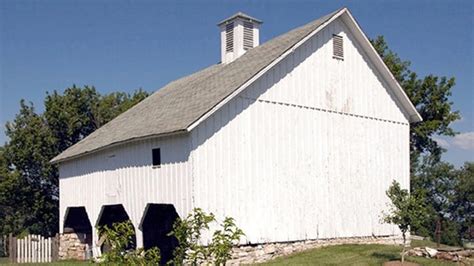 Iowa Barn Tour Helps Preserve Iowas Rural Heritage