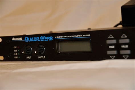 Alesis Quadraverb K Bandwidth Simultaneous Digital Effects Processor