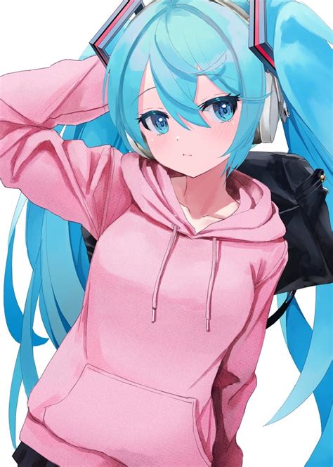 Hatsune Miku Ranimehoodies