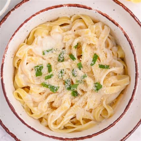 Easy Cottage Cheese Alfredo Pasta High Protein