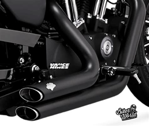 VANCE HINES Motorcycle Exhaust SHORTSHOTS STAGGERED Chrome HARLEY