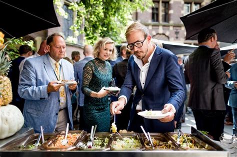 Kritiek Op Pvda Top Zwelt Aan In Zaak Gijs Van Dijk De Volkskrant