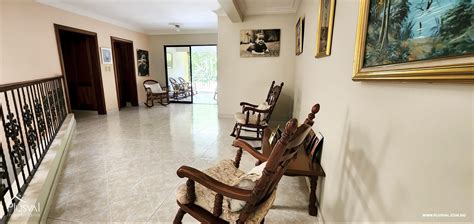 Casa En Altos De Arroyo Hondo Plusval Inmobiliaria