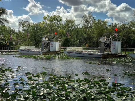 Bubba's Garage: We Take an Airboat Ride at Everglades Safari Park