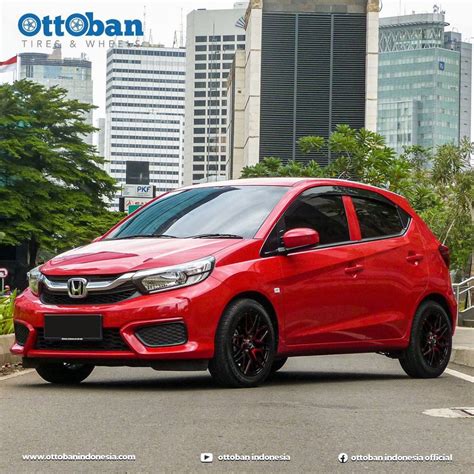 Modifikasi Honda Brio Merah Pengepul Mobil